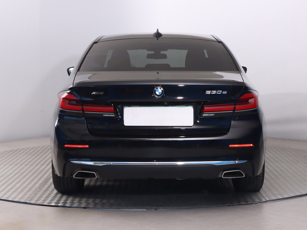 BMW 5