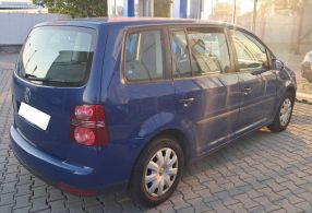 Volkswagen Touran - 2010
