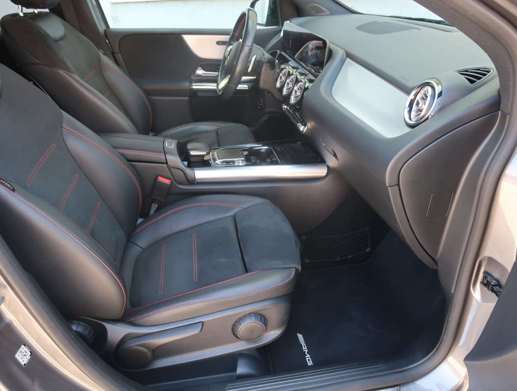 Mercedes-Benz B