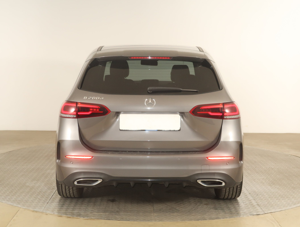 Mercedes-Benz B