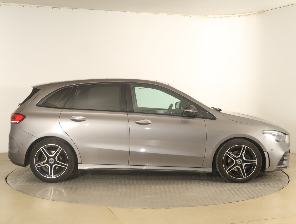 Mercedes-Benz B