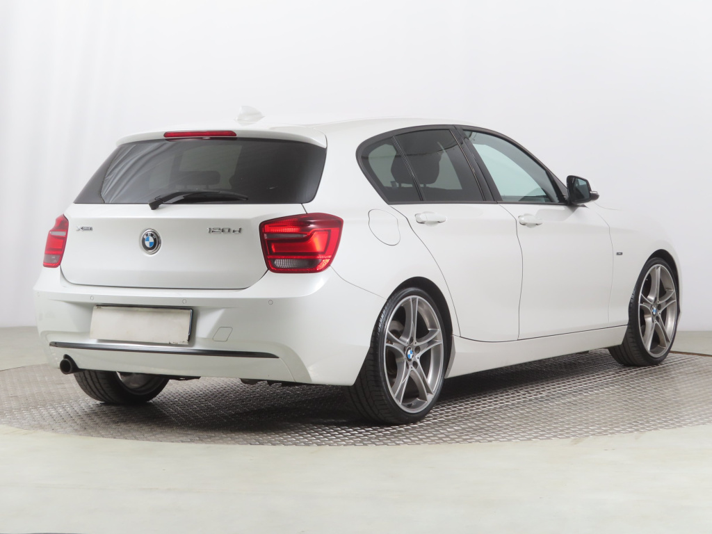 BMW 1