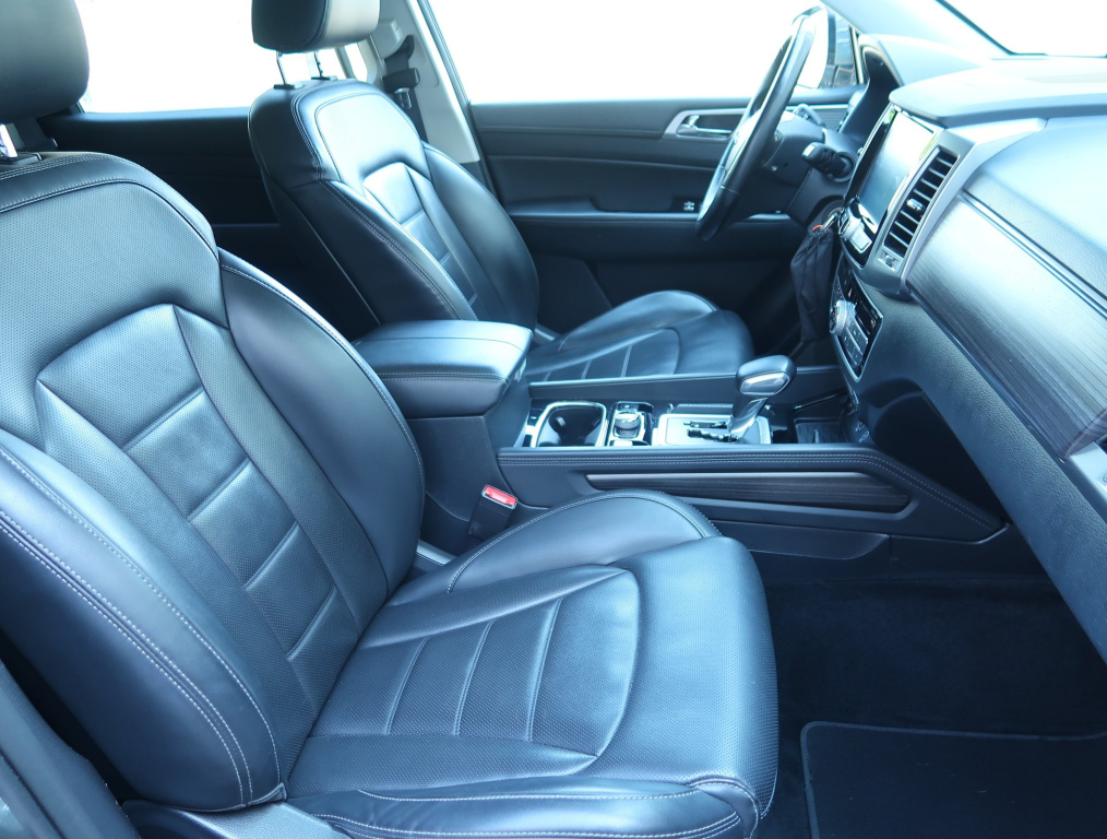 Ssang Yong Rexton