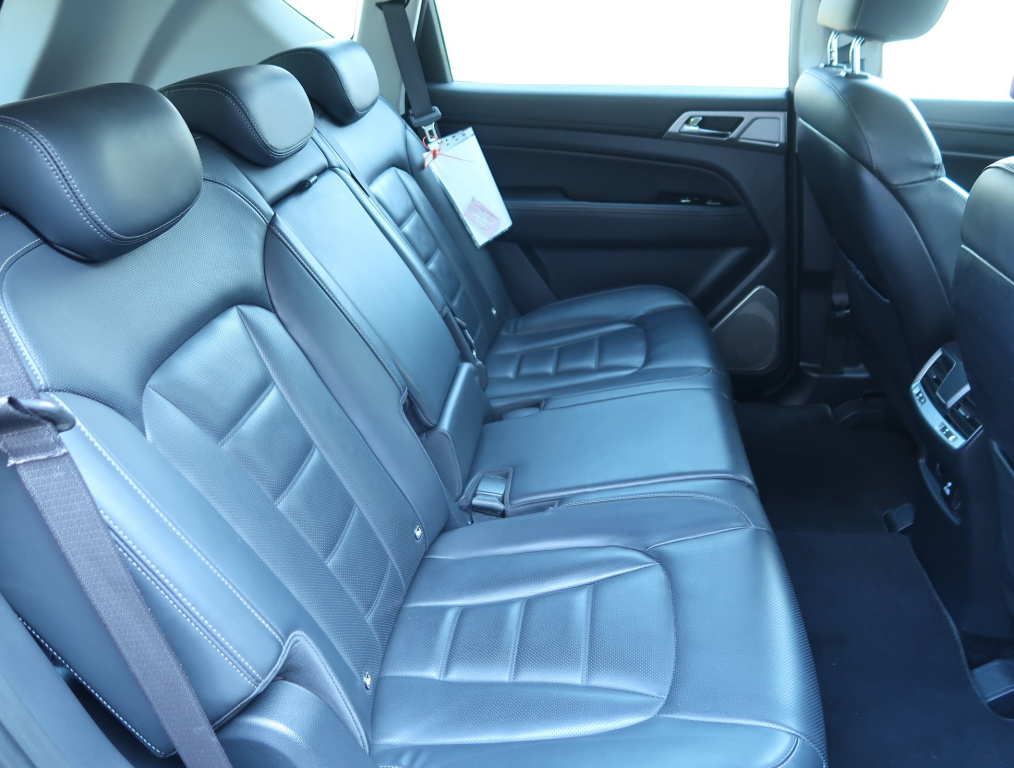 Ssang Yong Rexton
