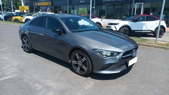 Mercedes-Benz CLA