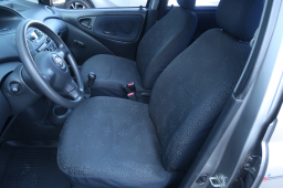 Toyota Yaris 2005