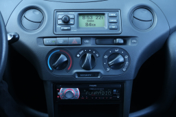 Toyota Yaris 2005