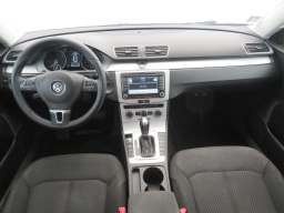 Volkswagen Passat 2012