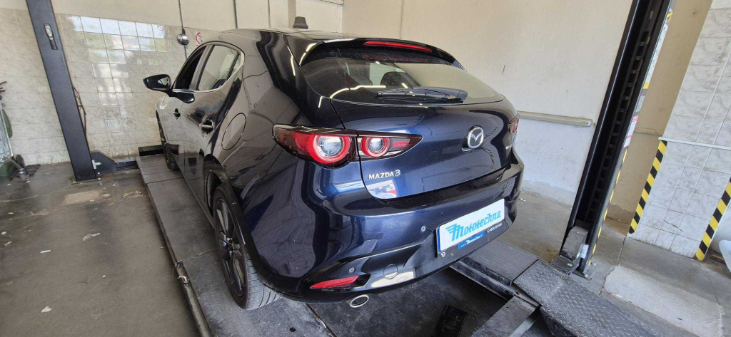 Mazda 3