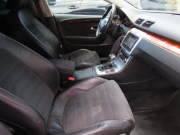 Volkswagen Passat CC 2009