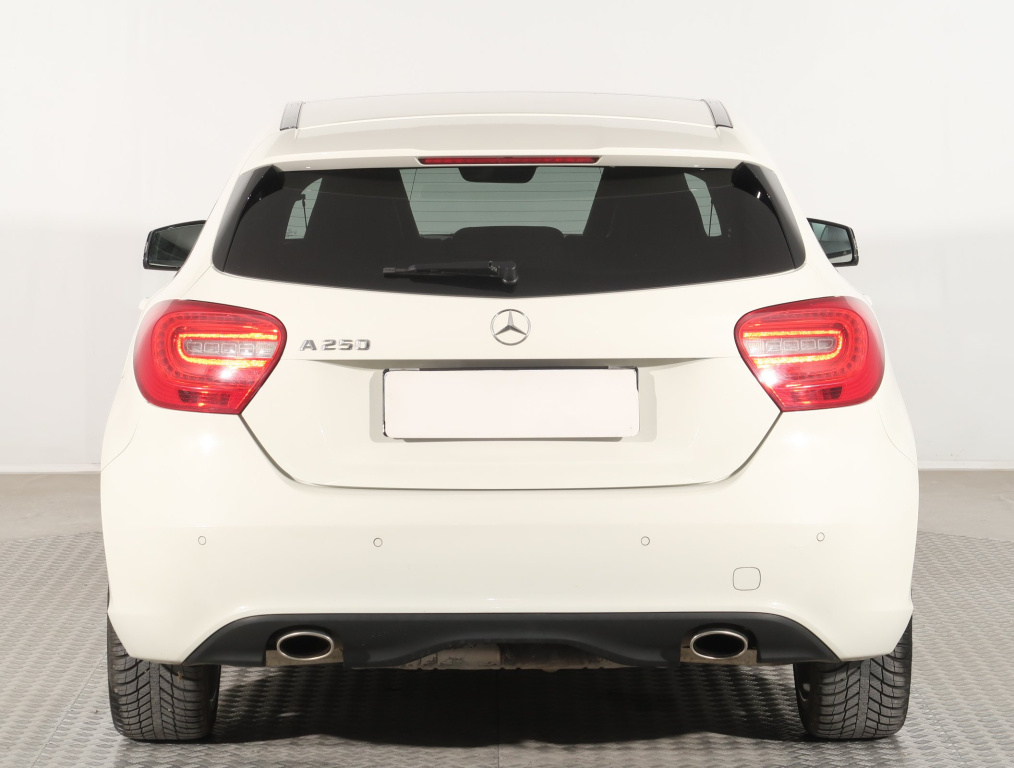Mercedes-Benz A