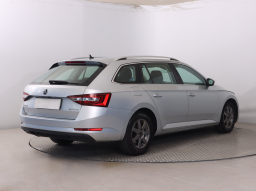 Škoda Superb 2017