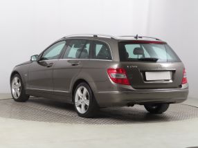 Mercedes-Benz C - 2010