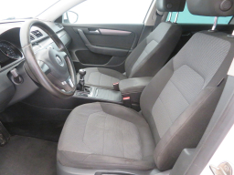 Volkswagen Passat 2011