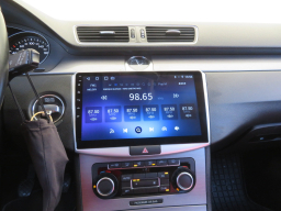 Volkswagen Passat 2011