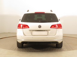 Volkswagen Passat 2011