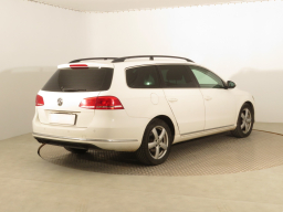 Volkswagen Passat 2011