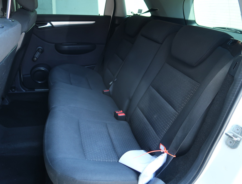Mercedes-Benz B