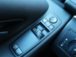 Mercedes-Benz B 2010