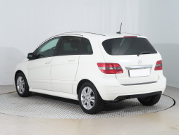 Mercedes-Benz B 2010
