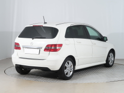 Mercedes-Benz B 2010