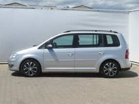 Volkswagen Touran - 2010