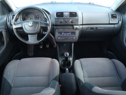 Škoda Roomster 2011