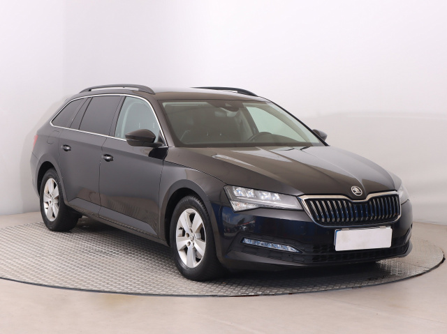 Škoda Superb 2021