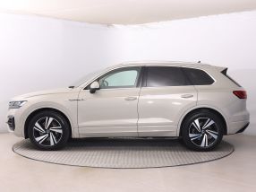 Volkswagen Touareg - 2020