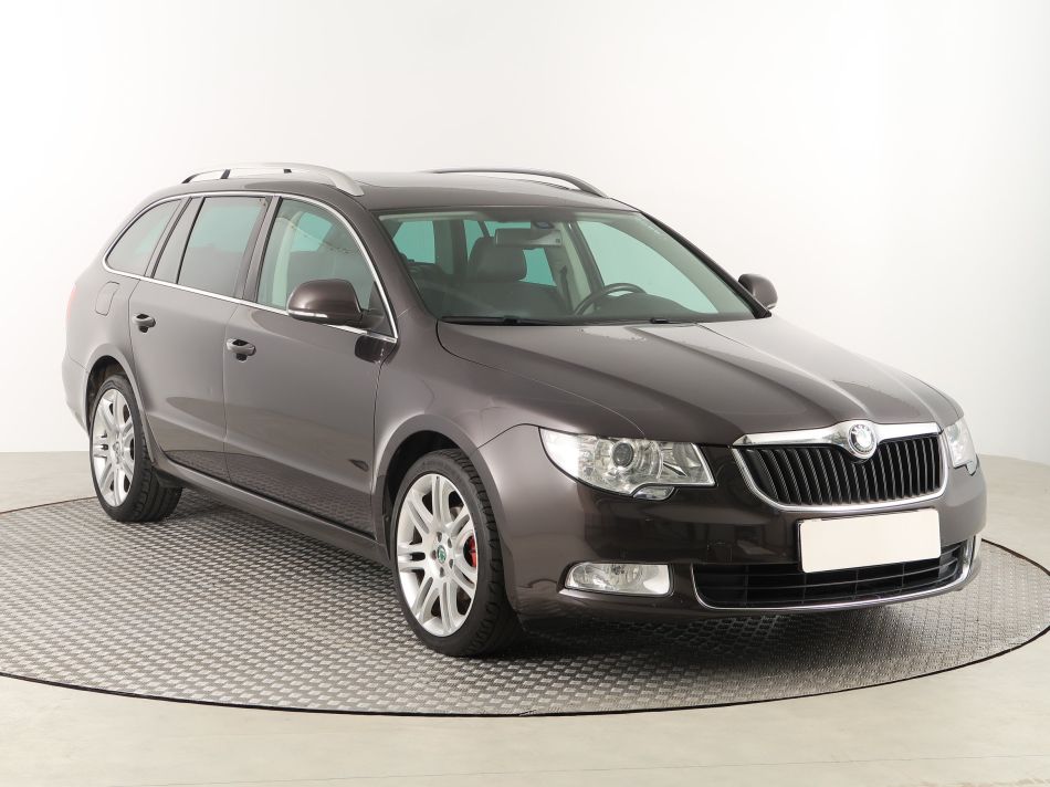 Skoda Superb - 2011