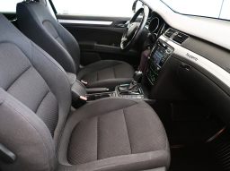 Škoda Superb 2014