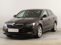 Škoda Superb 2014