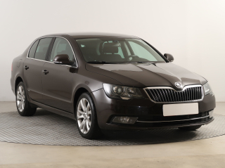 Škoda Superb, 2014