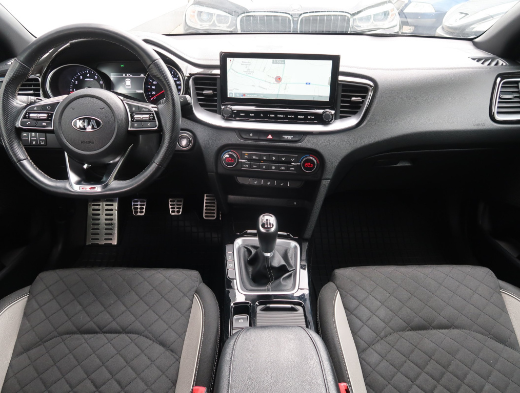 Kia ProCeed