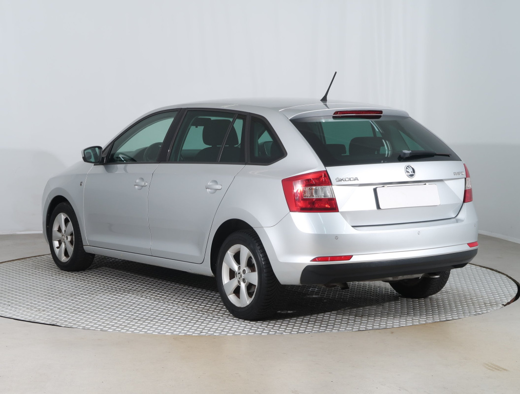 Škoda Rapid