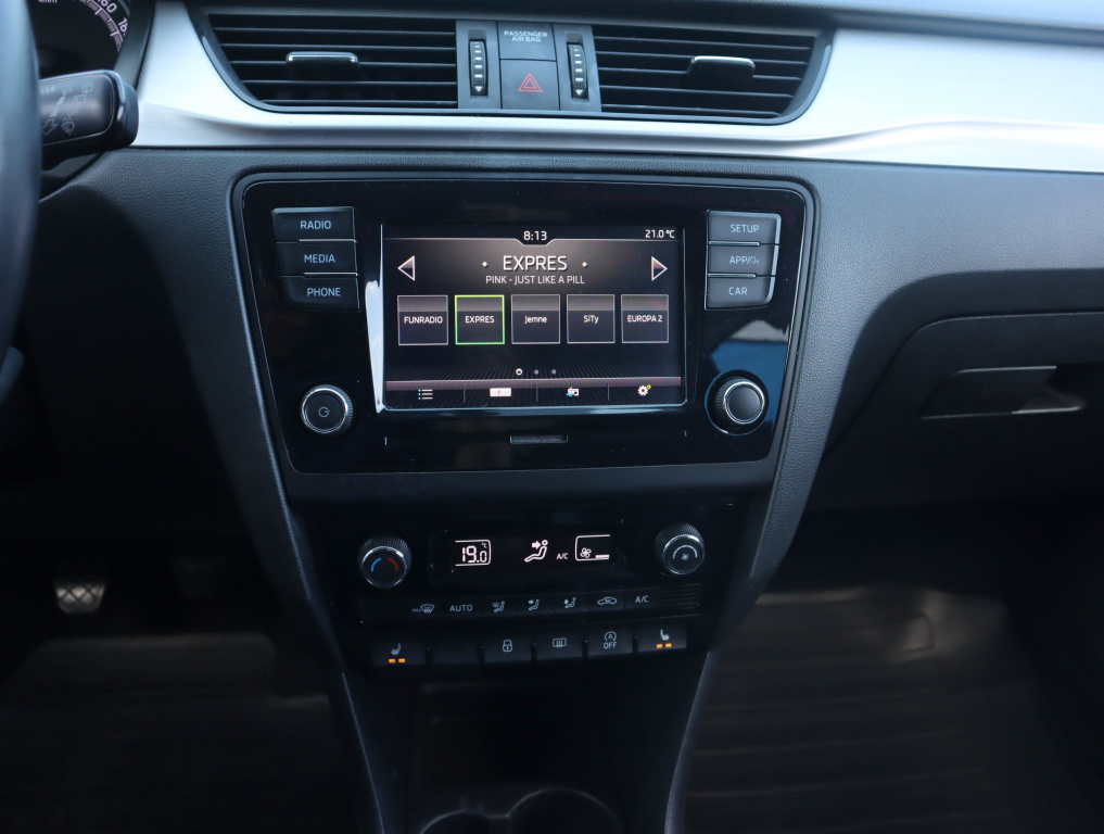 Škoda Rapid