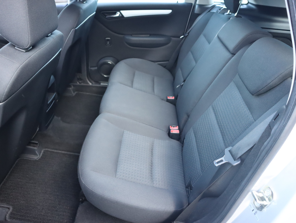 Mercedes-Benz B