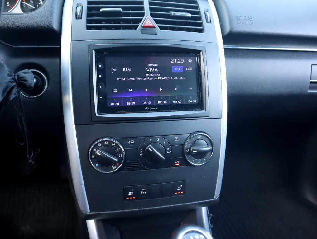 Mercedes-Benz B