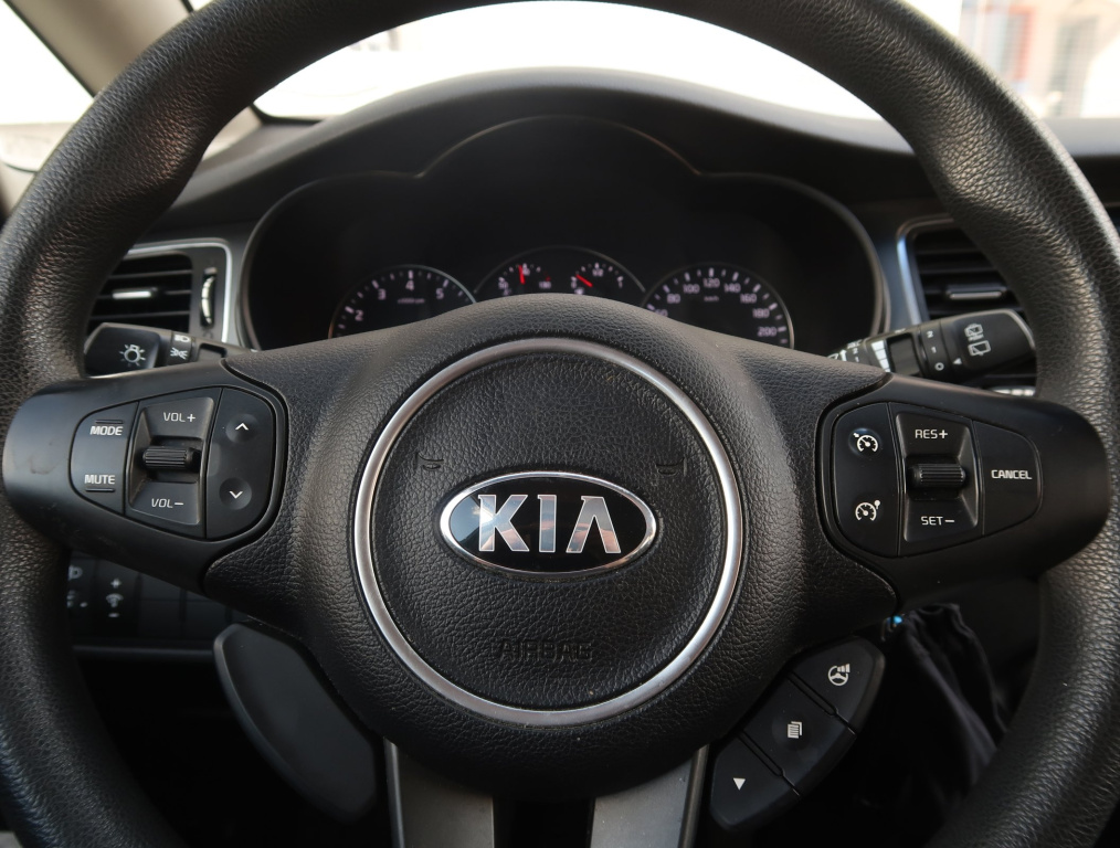 Kia Carens