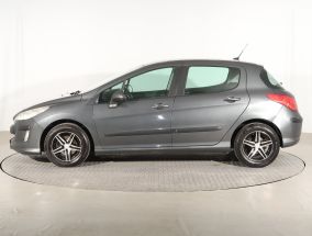 Peugeot 308 - 2009