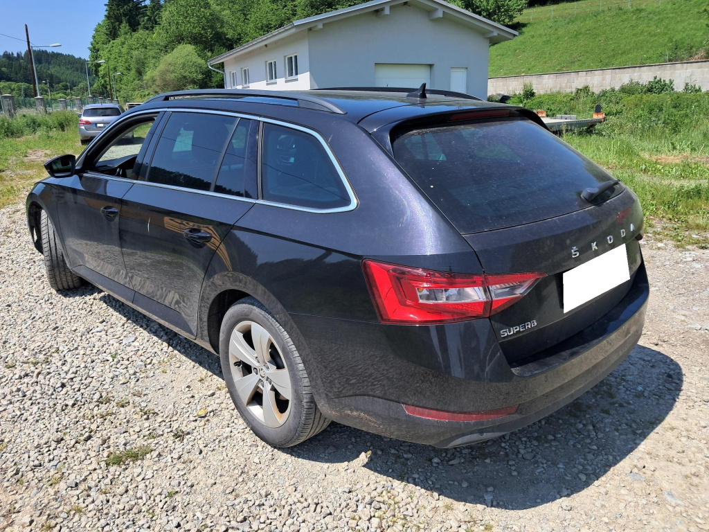 Škoda Superb
