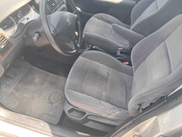 Peugeot 307 2001