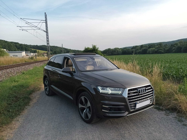 Audi Q7 2015