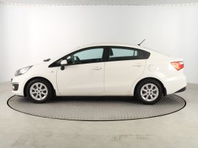Kia Rio - 2016