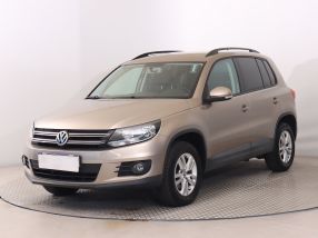 Volkswagen Tiguan - 2013