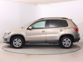 Volkswagen Tiguan - 2013