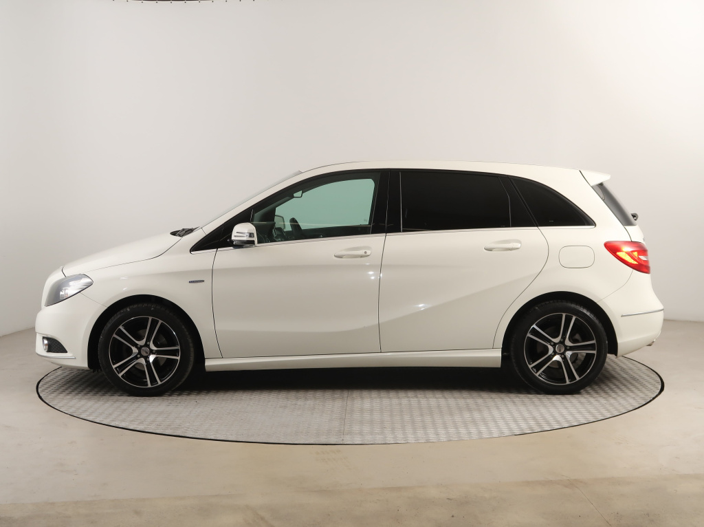 Mercedes-Benz B