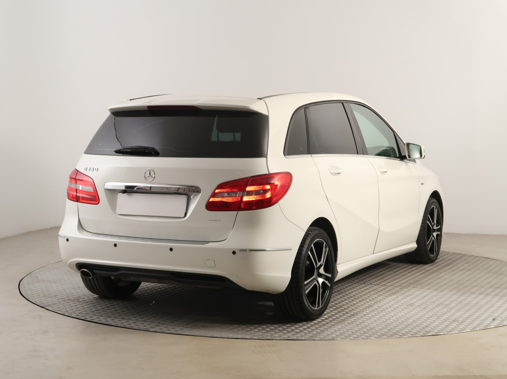 Mercedes-Benz B