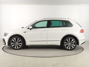 Volkswagen Tiguan - 2016