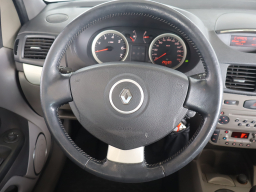 Renault Thalia 2011